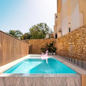 Πανσιόν Spinola